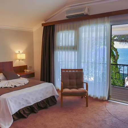 Melis Hotel 2*