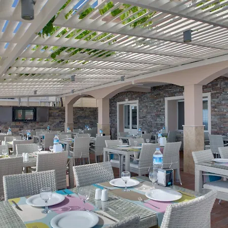 Melis Hotel 2*